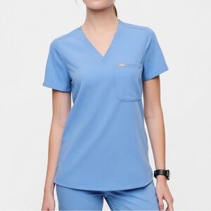 Figs Catarina One-Pocket Scrub Top in color Ceil Blue